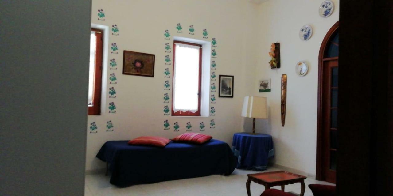 Villalba كاستيلاّماري ديل غو المظهر الخارجي الصورة